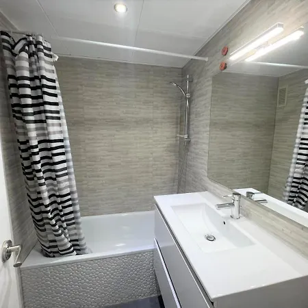 Miami 12 6 - Studio Vista Al Mar, Empuriabrava